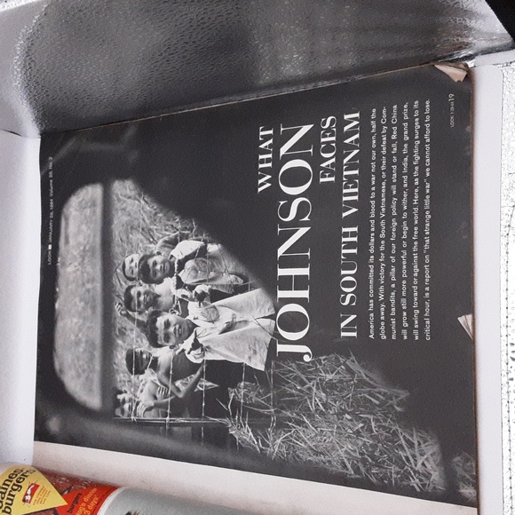 Vintage January 28, 1964 Look Magazine Jacqueline Kennedy - Picture 6 of 7